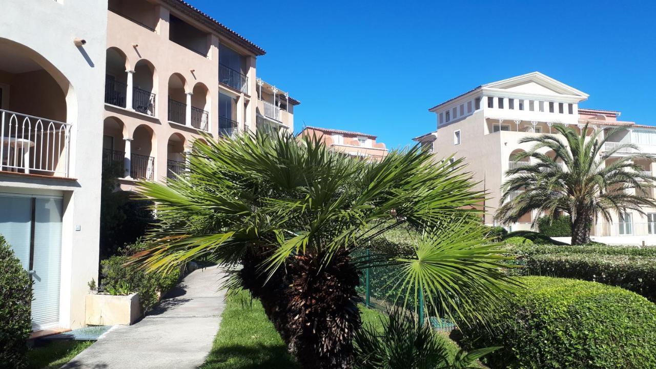 Magnifique Rez De Jardin & Piscine & Bord De Mer Apartment Six-Fours-les-Plages Exterior foto